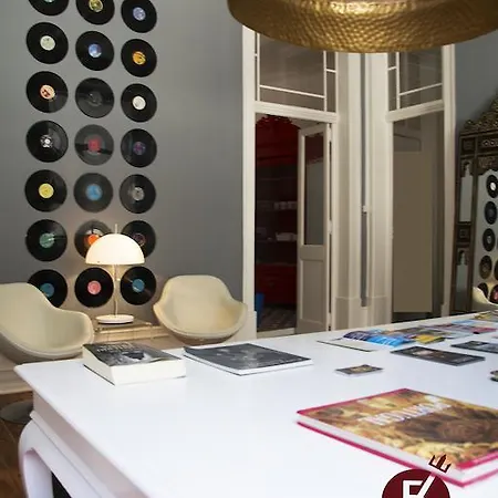 5 Sins Chiado Hostel Lisbon