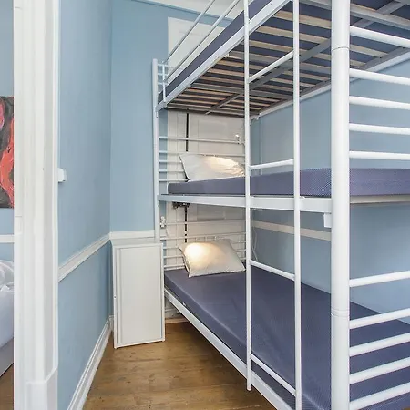 Hostel 5 Sins Chiado